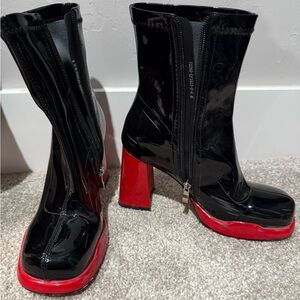 Stylish Black and Red Women's Boots